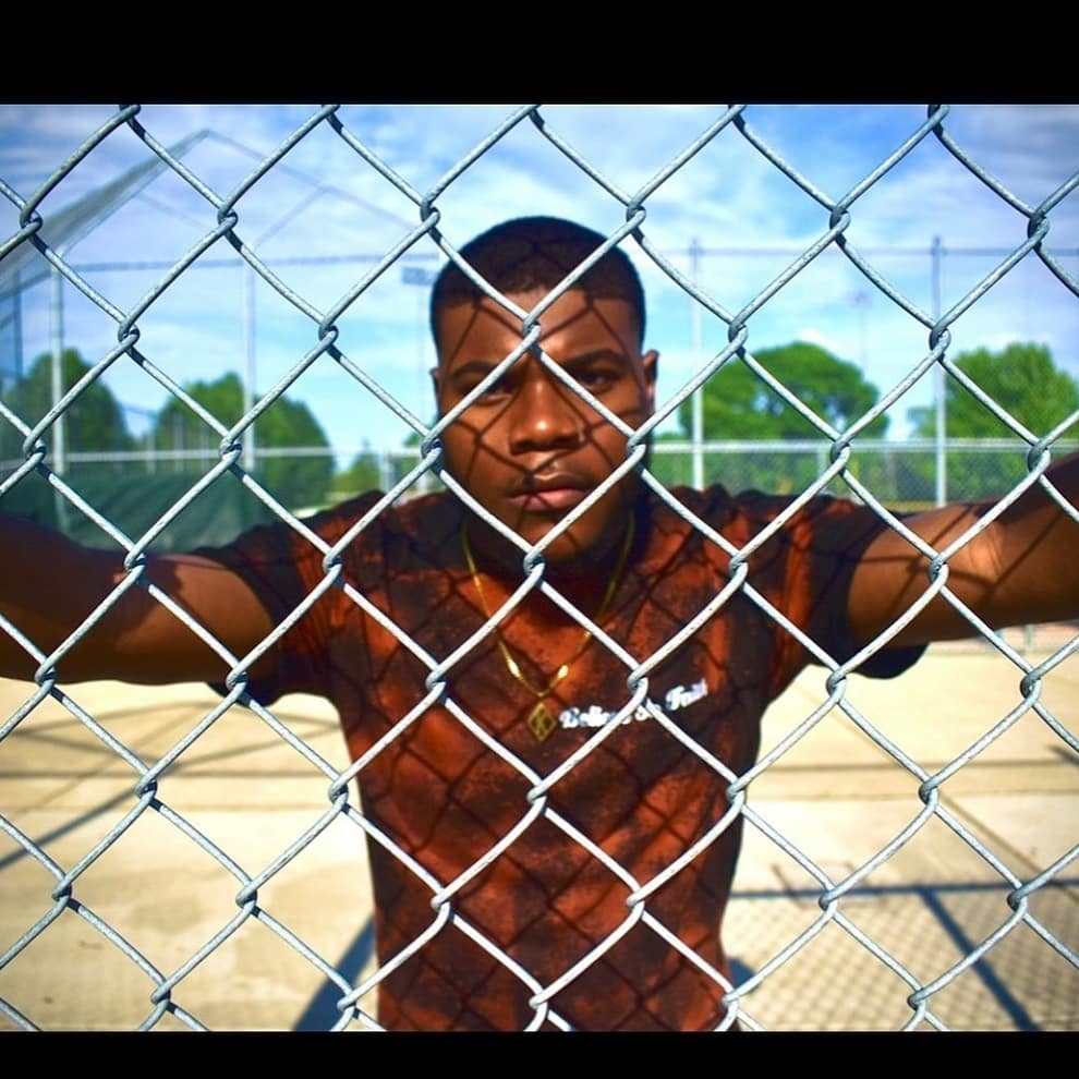 Believe in Faith Acid Wash Tshirt - ManiMadness